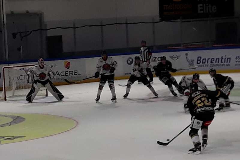 Photo hockey Ligue Magnus - Ligue Magnus : 21ème journée : Rouen vs Mulhouse - LM : La fête des Dragons Photo hockey Ligue Magnus - Ligue Magnus : 21ème journée : Rouen vs Mulhouse - LM : La fête des Dragons