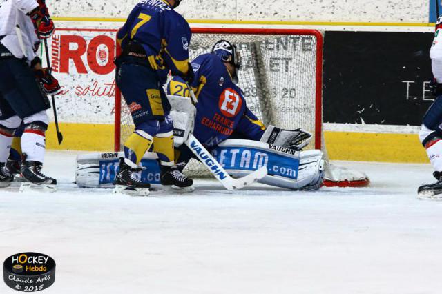 Photo hockey Ligue Magnus - Ligue Magnus : 22ème journée : Chamonix  vs Angers  - Frustrant cadeau !
