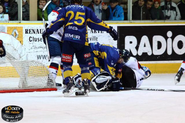 Photo hockey Ligue Magnus - Ligue Magnus : 22ème journée : Chamonix  vs Angers  - Frustrant cadeau !