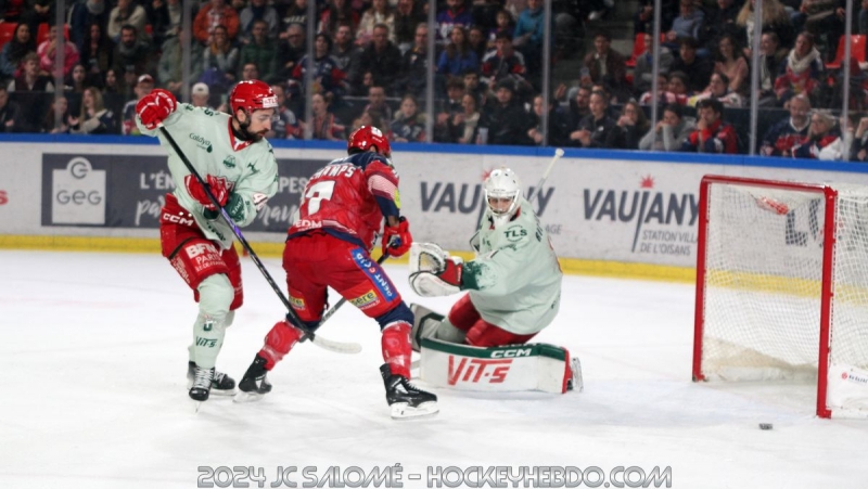 Photo hockey Ligue Magnus - Ligue Magnus : 22ème journée : Grenoble  vs Cergy-Pontoise - Les grenoblois chahutés mais vainqueurs