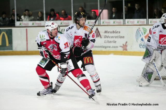 Photo hockey Ligue Magnus - Ligue Magnus : 22ème journée : Briançon vs Amiens - Un premier tiers décisif Photo hockey Ligue Magnus - Ligue Magnus : 22ème journée : Briançon vs Amiens - Un premier tiers décisif