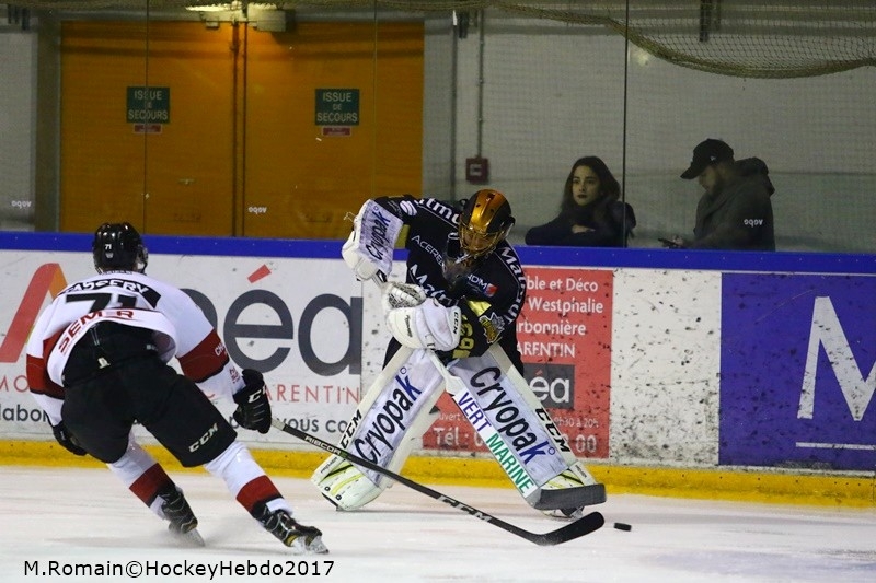 Photo hockey Ligue Magnus - Ligue Magnus : 22ème journée : Rouen vs Chamonix - La bonne opération des Dragons Photo hockey Ligue Magnus - Ligue Magnus : 22ème journée : Rouen vs Chamonix - La bonne opération des Dragons