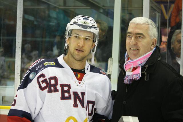 Photo hockey Ligue Magnus - Ligue Magnus : 23ème journée  : Chamonix  vs Grenoble  - Les Chamois avaient une faim de loup