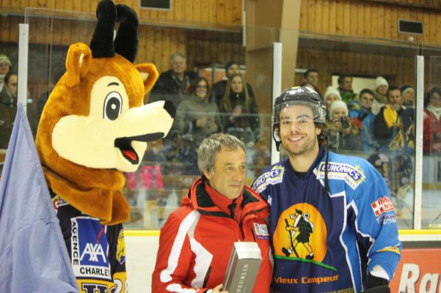Photo hockey Ligue Magnus - Ligue Magnus : 23ème journée  : Chamonix  vs Grenoble  - Les Chamois avaient une faim de loup