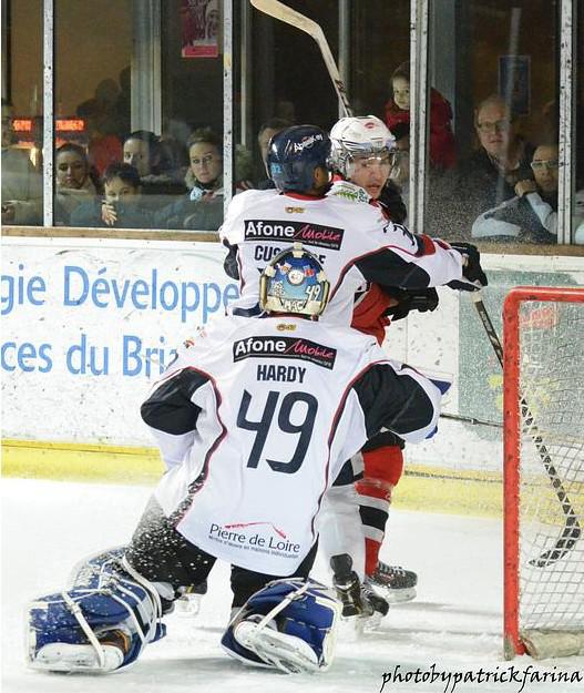 Photo hockey Ligue Magnus - Ligue Magnus : 23ème journée : Amiens  vs Angers  - Bonne opération pour les Gothiques