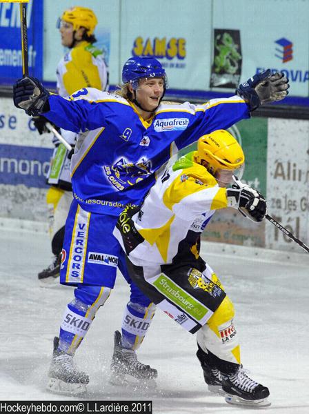 Photo hockey Ligue Magnus - Ligue Magnus : 23ème journée : Villard-de-Lans vs Strasbourg - Les Ours sortent les griffes Photo hockey Ligue Magnus - Ligue Magnus : 23ème journée : Villard-de-Lans vs Strasbourg - Les Ours sortent les griffes