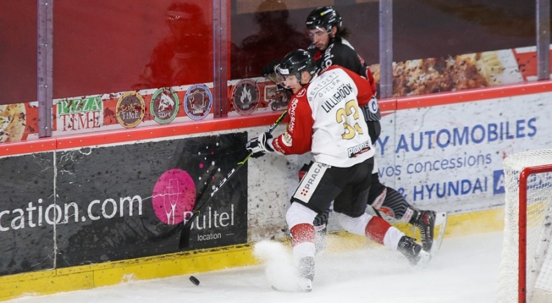 Photo hockey Ligue Magnus - Ligue Magnus : 24ème journée : Amiens  vs Chamonix  - Amiens s’en sort bien