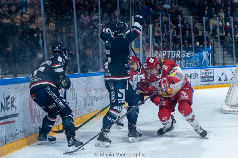 Photo hockey Ligue Magnus - Ligue Magnus : 24ème journée : Angers  vs Grenoble  - Grenoble enchaîne à Angers
