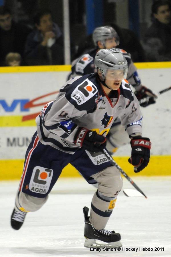Photo hockey Ligue Magnus - Ligue Magnus : 24ème journée : Dijon vs Grenoble - Dijon sort les crocs Photo hockey Ligue Magnus - Ligue Magnus : 24ème journée : Dijon vs Grenoble - Dijon sort les crocs