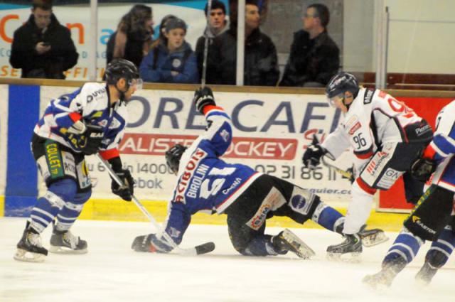 Photo hockey Ligue Magnus - Ligue Magnus : 25ème journée  : Caen  vs Angers  - Angers prépare bien sa Finale