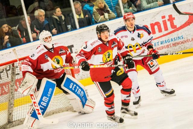 Photo hockey Ligue Magnus - Ligue Magnus : 25ème journée : Chamonix / Morzine vs Grenoble  - La flamme survit pour les Brûleurs