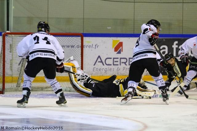 Photo hockey Ligue Magnus - Ligue Magnus : 25ème journée : Rouen vs Amiens  - LM : Difficile pour les Dragons.