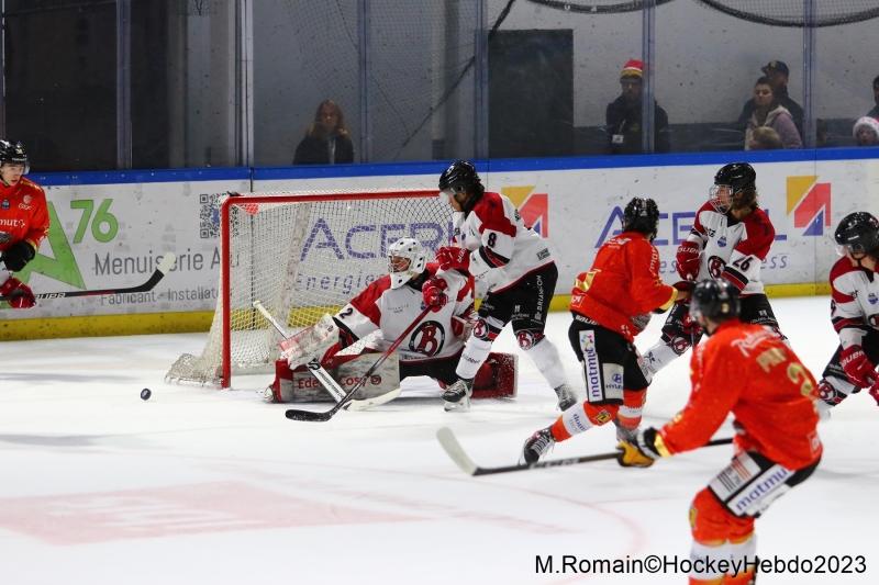Photo hockey Ligue Magnus - Ligue Magnus : 25ème journée : Rouen vs Briançon - LM : Premier mais toujours inconstants. Photo hockey Ligue Magnus - Ligue Magnus : 25ème journée : Rouen vs Briançon - LM : Premier mais toujours inconstants.