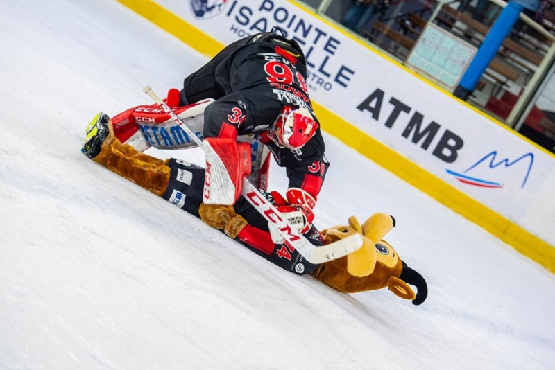 Photo hockey Ligue Magnus - Ligue Magnus : 25ème journée : Chamonix  vs Briançon  - Chamonix réagit !