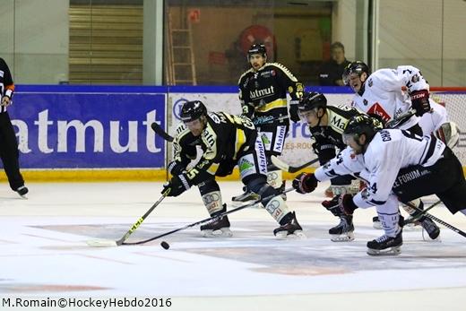 Photo hockey Ligue Magnus - Ligue Magnus : 25ème journée : Rouen vs Amiens - LM : Difficile pour les Dragons. Photo hockey Ligue Magnus - Ligue Magnus : 25ème journée : Rouen vs Amiens - LM : Difficile pour les Dragons.