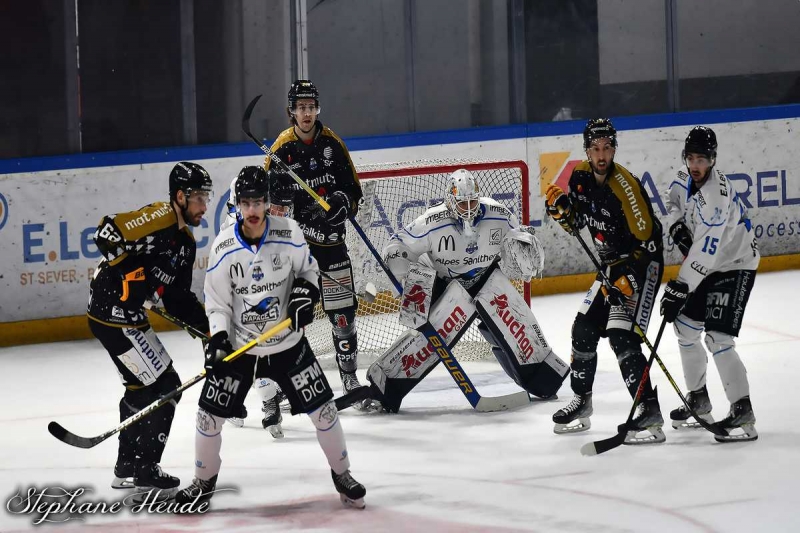 Photo hockey Ligue Magnus - Ligue Magnus : 25ème journée : Rouen vs Gap  - LM : L’étrange Noël des Dragons