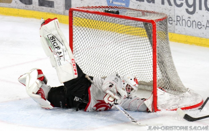 Photo hockey Ligue Magnus - Ligue Magnus : 26ème journée : Grenoble vs Amiens - Amiens surclasse Grenoble ! Photo hockey Ligue Magnus - Ligue Magnus : 26ème journée : Grenoble vs Amiens - Amiens surclasse Grenoble !