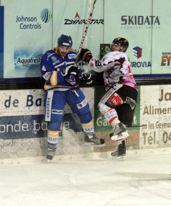 Photo hockey Ligue Magnus - Ligue Magnus : 26ème journée : Villard-de-Lans vs Amiens - Olé Olé Olé !! Photo hockey Ligue Magnus - Ligue Magnus : 26ème journée : Villard-de-Lans vs Amiens - Olé Olé Olé !!