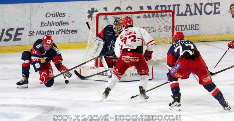 Photo hockey Ligue Magnus - Ligue Magnus : 27ème journée : Grenoble  vs Briançon  - Grenoble trop fort pour Briançon