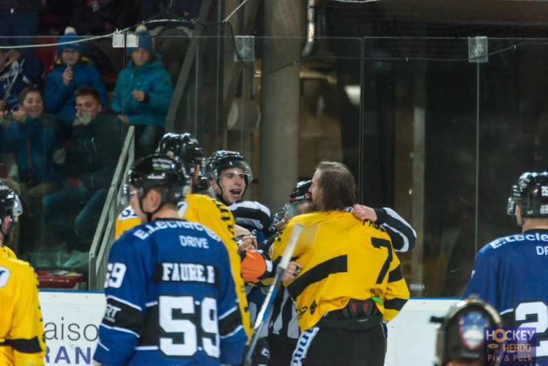 Photo hockey Ligue Magnus - Ligue Magnus : 27ème journée : Gap vs Rouen - Rouen sans forcer Photo hockey Ligue Magnus - Ligue Magnus : 27ème journée : Gap vs Rouen - Rouen sans forcer