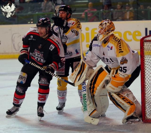 Photo hockey Ligue Magnus - Ligue Magnus : 28ème journée : Bordeaux vs Rouen - LM : Le réalisme Des Dragons 