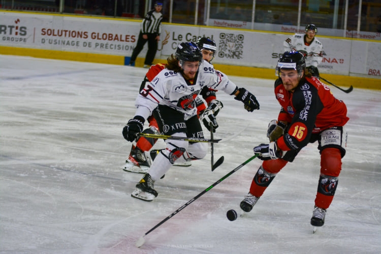Photo hockey Ligue Magnus - Ligue Magnus : 28ème journée : Chamonix  vs Mulhouse - Chamonix reçu 4/4 face à Mulhouse