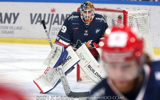 Photo hockey Ligue Magnus - Ligue Magnus : 28ème journée : Grenoble vs Amiens - Grenoble gagne un match de bouchers Photo hockey Ligue Magnus - Ligue Magnus : 28ème journée : Grenoble vs Amiens - Grenoble gagne un match de bouchers