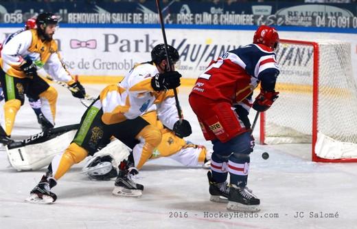 Photo hockey Ligue Magnus - Ligue Magnus : 28ème journée : Grenoble vs Strasbourg - LM : Maîtrise grenobloise Photo hockey Ligue Magnus - Ligue Magnus : 28ème journée : Grenoble vs Strasbourg - LM : Maîtrise grenobloise