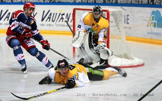 Photo hockey Ligue Magnus - Ligue Magnus : 28ème journée : Grenoble vs Strasbourg - LM : Maîtrise grenobloise Photo hockey Ligue Magnus - Ligue Magnus : 28ème journée : Grenoble vs Strasbourg - LM : Maîtrise grenobloise