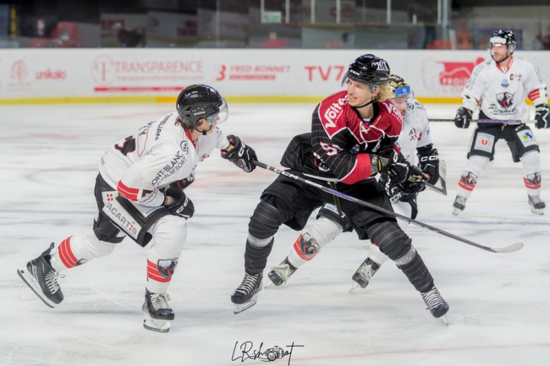 Photo hockey Ligue Magnus - Ligue Magnus : 29ème journée : Bordeaux vs Chamonix - Semaine à six points pour les Boxers ! Photo hockey Ligue Magnus - Ligue Magnus : 29ème journée : Bordeaux vs Chamonix - Semaine à six points pour les Boxers !