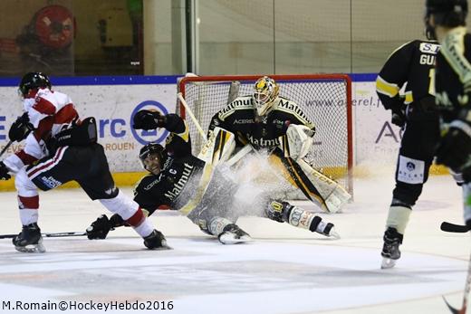 Photo hockey Ligue Magnus - Ligue Magnus : 29ème journée : Rouen vs Chamonix / Morzine - LM : Des Dragons sans défense.