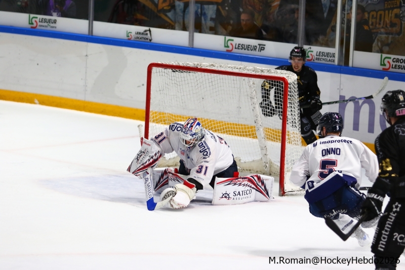 Photo hockey Ligue Magnus - Ligue Magnus : 29ème journée : Rouen vs Angers - Les ducs surprennent les dragons. Photo hockey Ligue Magnus - Ligue Magnus : 29ème journée : Rouen vs Angers - Les ducs surprennent les dragons.