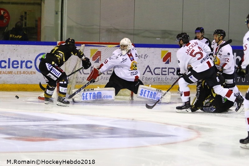 Photo hockey Ligue Magnus - Ligue Magnus : 29ème journée : Rouen vs Chamonix - LM : Rouen dans la douleur. Photo hockey Ligue Magnus - Ligue Magnus : 29ème journée : Rouen vs Chamonix - LM : Rouen dans la douleur.