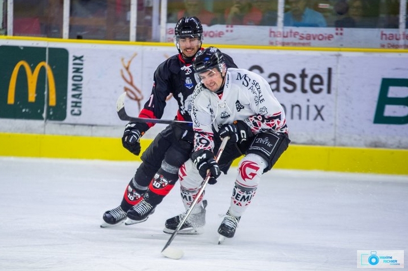 Photo hockey Ligue Magnus - Ligue Magnus : 2Ã¨me journÃ©e : Chamonix  vs Amiens  - Les Pionniers s