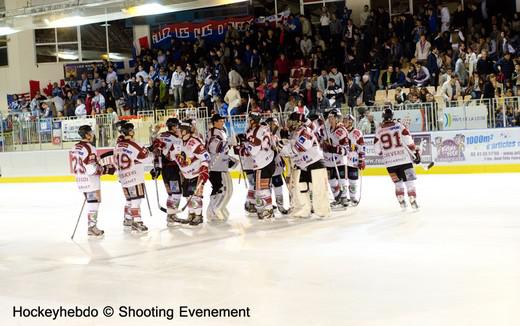 Photo hockey Ligue Magnus - Ligue Magnus : 2ème journée : Angers vs Morzine-Avoriaz - En manque d\ Photo hockey Ligue Magnus - Ligue Magnus : 2ème journée : Angers vs Morzine-Avoriaz - En manque d\