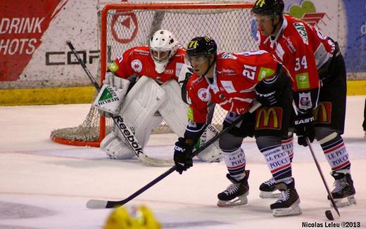 Photo hockey Ligue Magnus - Ligue Magnus : 2ème journée : Amiens  vs Chamonix  - Avalanche de buts au Coliseum