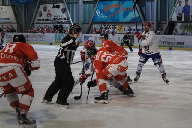 Photo hockey Ligue Magnus - Ligue Magnus : 30ème journée : Epinal  vs Lyon - LM : Lyon perd la tête