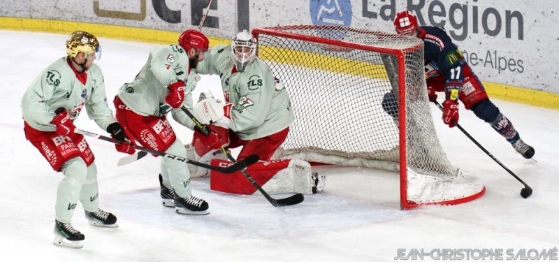 Photo hockey Ligue Magnus - Ligue Magnus : 30ème journée : Grenoble  vs Cergy-Pontoise - Les BDL sont ils malades ?