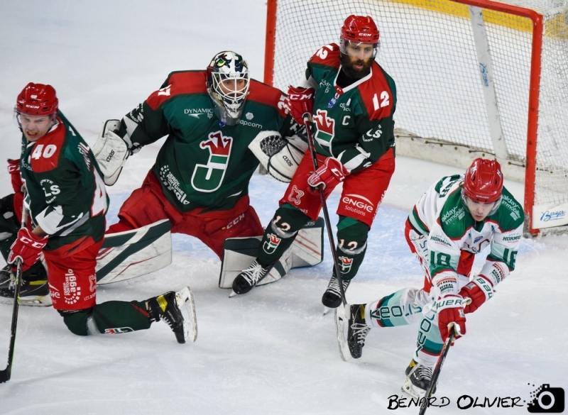 Photo hockey Ligue Magnus - Ligue Magnus : 31ème journée : Cergy-Pontoise vs Anglet - Des sueurs froides et trois points pour les Jokers Photo hockey Ligue Magnus - Ligue Magnus : 31ème journée : Cergy-Pontoise vs Anglet - Des sueurs froides et trois points pour les Jokers