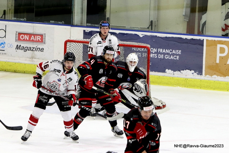 Photo hockey Ligue Magnus - Ligue Magnus : 31ème journée : Nice vs Bordeaux - La victoire pour Laura … Photo hockey Ligue Magnus - Ligue Magnus : 31ème journée : Nice vs Bordeaux - La victoire pour Laura …