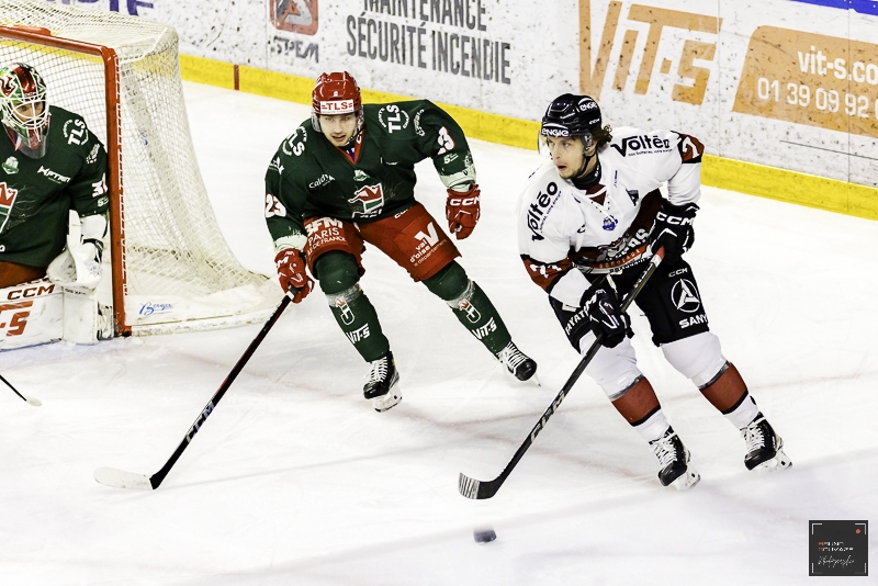 Photo hockey Ligue Magnus - Ligue Magnus : 32ème journée : Cergy-Pontoise vs Bordeaux - Mini tornade à l’Aren’ice ! Photo hockey Ligue Magnus - Ligue Magnus : 32ème journée : Cergy-Pontoise vs Bordeaux - Mini tornade à l’Aren’ice !