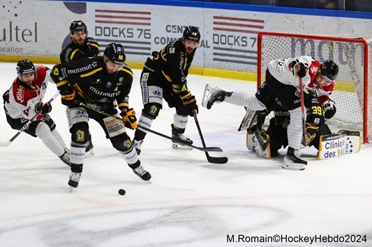 Photo hockey Ligue Magnus - Ligue Magnus : 32ème journée : Rouen vs Bordeaux - LM : Rouen enchaine face au Boxers Photo hockey Ligue Magnus - Ligue Magnus : 32ème journée : Rouen vs Bordeaux - LM : Rouen enchaine face au Boxers
