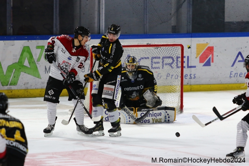 Photo hockey Ligue Magnus - Ligue Magnus : 32ème journée : Rouen vs Bordeaux - LM : Rouen enchaine face au Boxers Photo hockey Ligue Magnus - Ligue Magnus : 32ème journée : Rouen vs Bordeaux - LM : Rouen enchaine face au Boxers