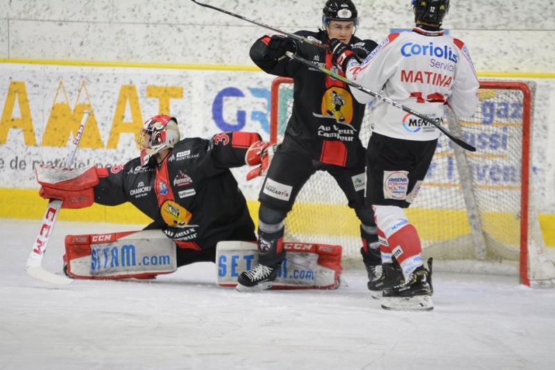 Photo hockey Ligue Magnus - Ligue Magnus : 32ème journée : Chamonix  vs Amiens  - Les Pionniers passent la 5e !