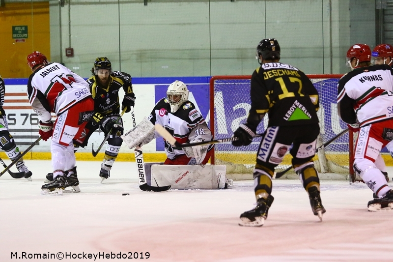 Photo hockey Ligue Magnus - Ligue Magnus : 32ème journée : Rouen vs Anglet - LM : Les Dragons au bout du suspense Photo hockey Ligue Magnus - Ligue Magnus : 32ème journée : Rouen vs Anglet - LM : Les Dragons au bout du suspense