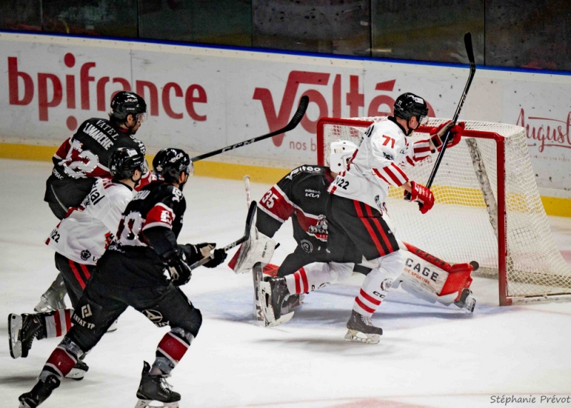 Photo hockey Ligue Magnus - Ligue Magnus : 33ème journée : Bordeaux vs Nice - Démonstration des Aigles niçois à Mériadeck !