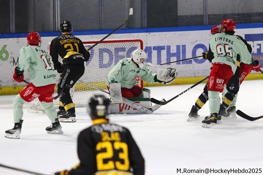 Photo hockey Ligue Magnus - Ligue Magnus : 33ème journée : Rouen vs Cergy-Pontoise - Rouen renoue avec la victoire. Photo hockey Ligue Magnus - Ligue Magnus : 33ème journée : Rouen vs Cergy-Pontoise - Rouen renoue avec la victoire.