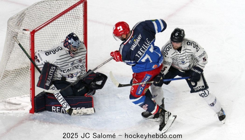 Photo hockey Ligue Magnus - Ligue Magnus : 34ème journée : Grenoble  vs Angers  - Grenoble-Angers : un avant goût de finale(s) !