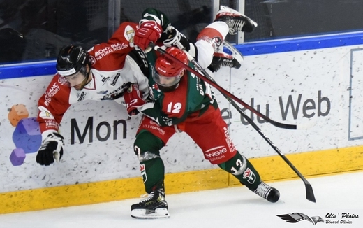Photo hockey Ligue Magnus - Ligue Magnus : 34ème journée : Cergy-Pontoise vs Chamonix - Les Jokers font chuter les Pionniers Photo hockey Ligue Magnus - Ligue Magnus : 34ème journée : Cergy-Pontoise vs Chamonix - Les Jokers font chuter les Pionniers