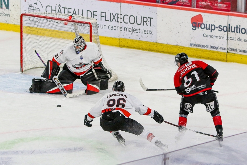 Photo hockey Ligue Magnus - Ligue Magnus : 35ème journée : Amiens  vs Chamonix  - Victoire sans partage de Chamonix